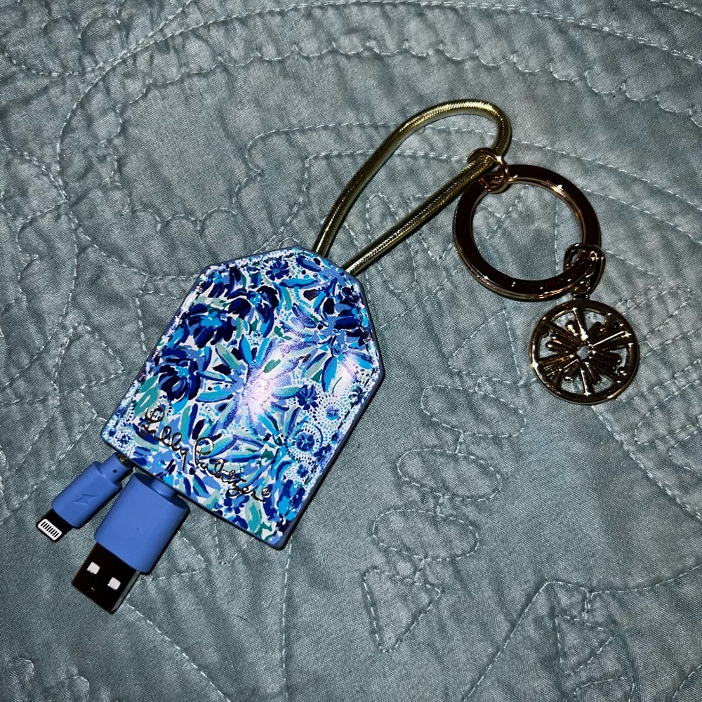 Lilly Pulitzer Charging Tag // High Manetenance